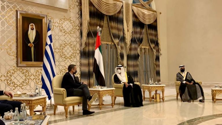 Ενισχύονται οι σχέσεις με τα Ηνωμένα Αραβικά Εμιράτα