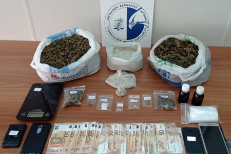 Δυο συλλήψεις για διακίνηση και εμπορία ναρκωτικών στο κέντρο της Αθήνας