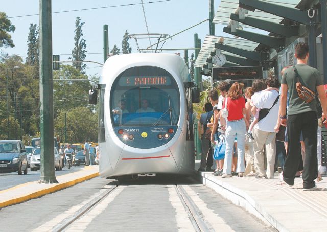 Το τραμ ξαναβγάζει εισιτήριο για Σύνταγμα από την Παρασκευή