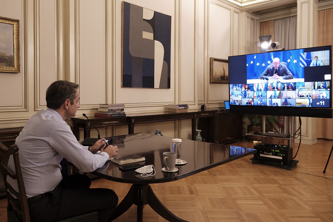 Μητσοτάκης: Σταδιακά και με μεγάλη προσοχή το όποιο άνοιγμα στις ευρωπαϊκές οικονομίες ενόψει Χριστουγέννων