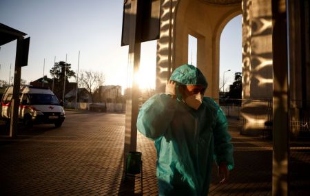 ΠΟΥ : Ένας θάνατος κάθε 17 δευτερόλεπτα λόγω κορωνοϊού σε όλο τον κόσμο