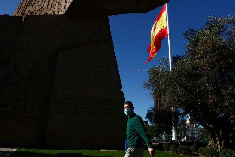 Κορωνοϊός : Η τακτική της Μαδρίτης κατά της πανδημίας που αποδίδει | tovima.gr