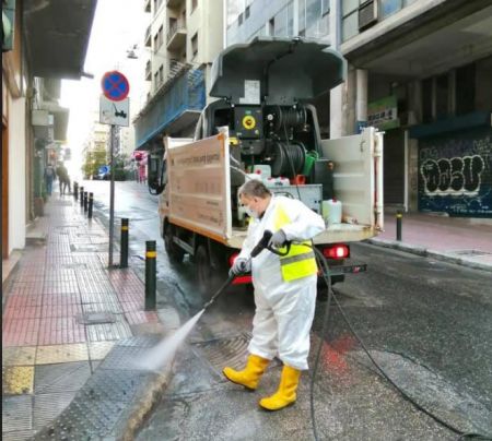 Δήμος Αθηναίων: Δράσεις καθαρισμού περιμετρικά της Ομόνοιας