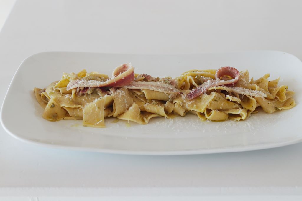 Πέτουρα με χέλι και Σαν Μιχάλη