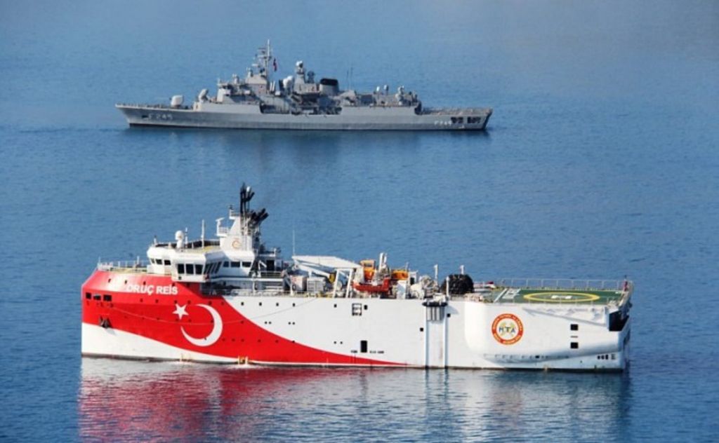 Πέτσας : Η Τουρκία  υπονομεύει την ειρήνη και την ασφάλεια στην περιοχή