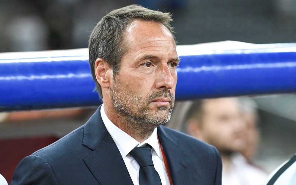 ΕΠΟ : Θετικός στον κορωνοϊό ο Φαν Σιπ