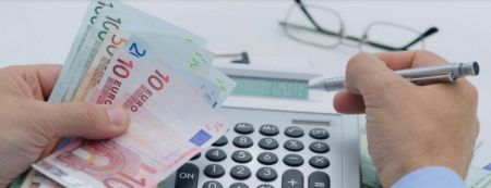 Σταϊκούρας : Κίνητρα για την προσέλκυση αλλοδαπών φορολογούμενων στην Ελλάδα