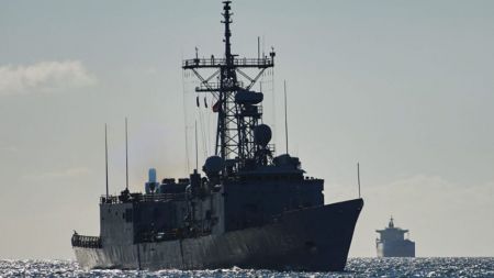 Τσαβούσογλου : Απειλές κατά ΕΕ για τον έλεγχο στο τουρκικό πλοίο