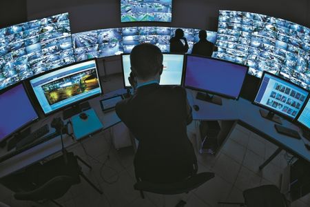 Απαλλαγή 17 κατηγορουμένων για την υπόθεση C4I