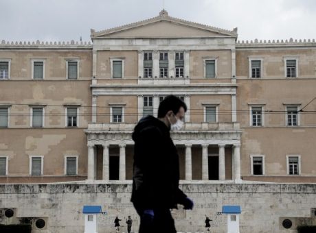 Μήπως θα βοηθούσε ένα επικοινωνιακό lockdown;