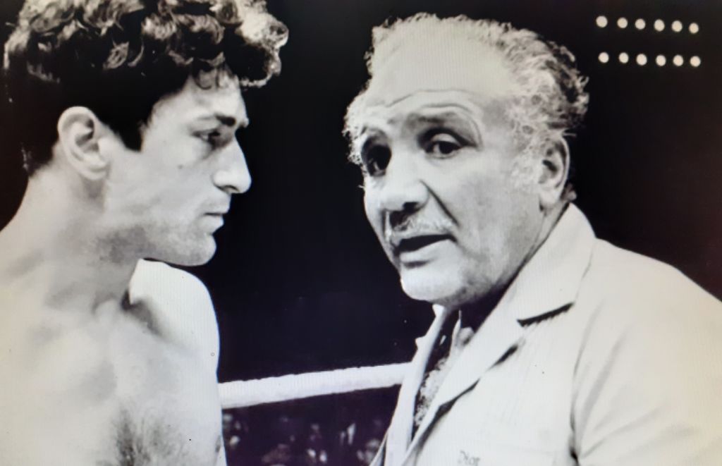 Κινηματογράφος : Πες το με μια γροθιά!