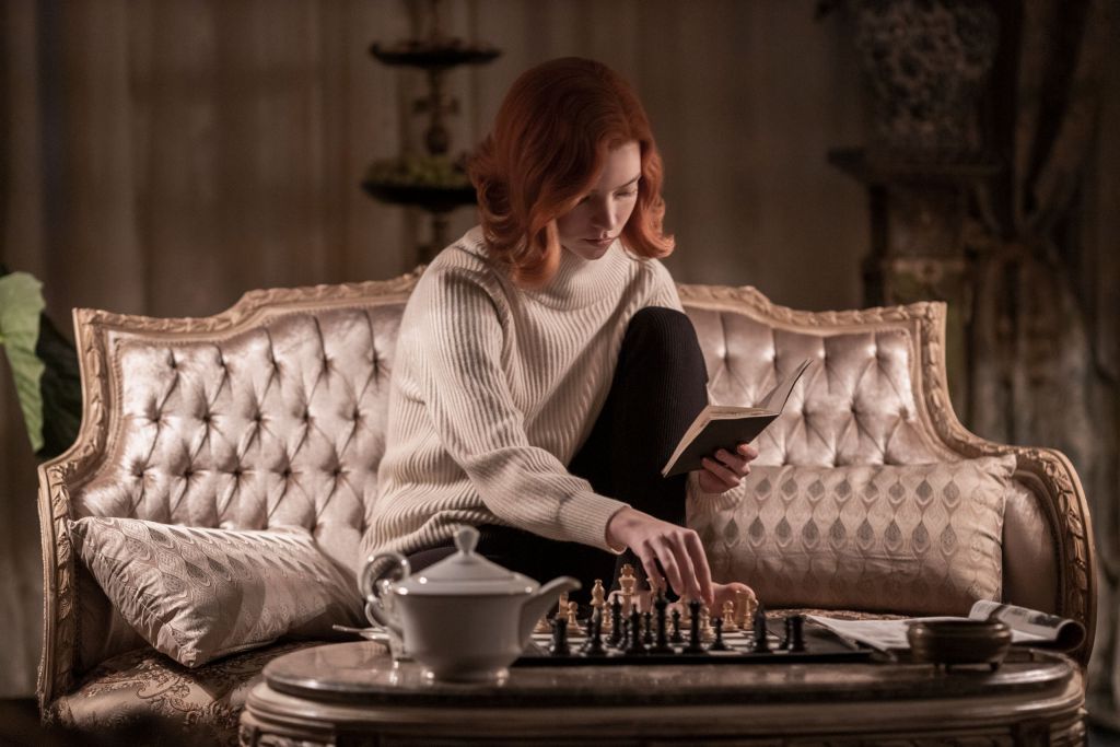 Το «Γκαμπί της βασίλισσας» έκανε το σκάκι μόδα