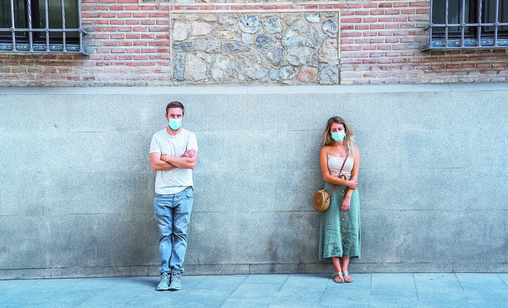 Κορωνοϊός : Ζητείται ισότητα και στα εμβόλια – Ο κίνδυνος από τις «ανδροκεντρικές» δοκιμές