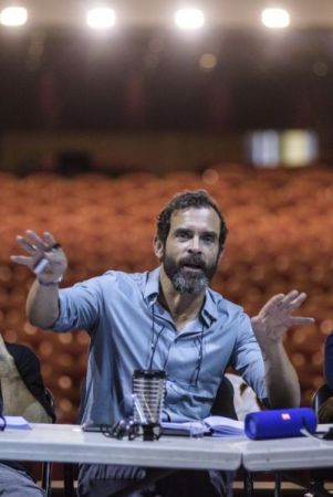 Κωνσταντίνος Μαρκουλάκης – «Ο κόσμος στο δρόμο με φώναζε κομπλεξικό, γιατί…»