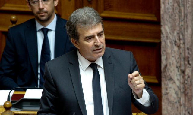 Χρυσοχοΐδης : Υπερβολή οι συλλήψεις των γυναικών στο Σύνταγμα – Ζητώ συγγνώμη