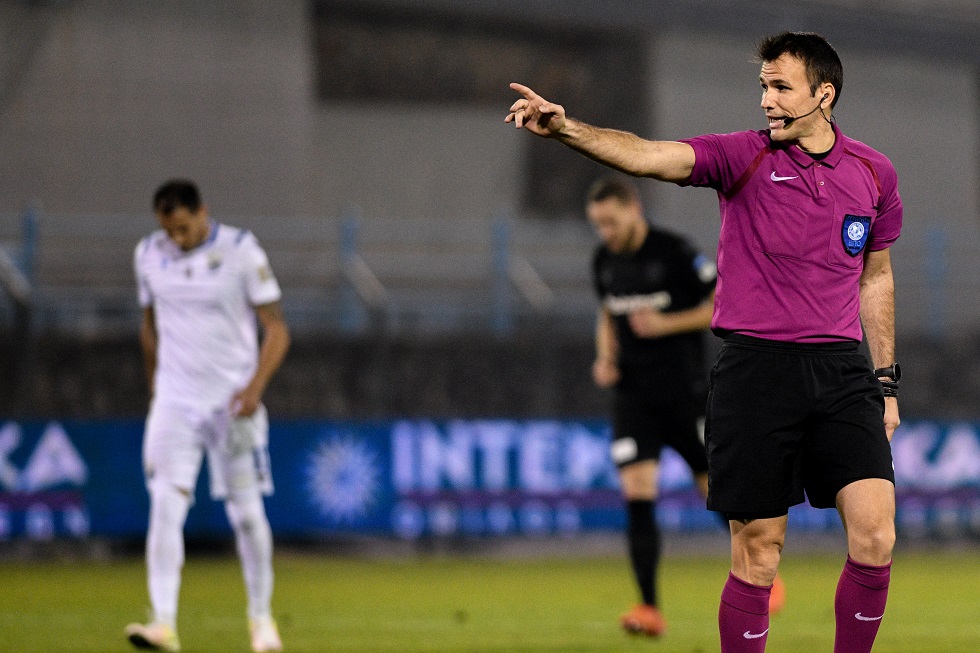 Η κόκκινη που… χάρισαν διαιτητής και VAR στον ΠΑΟΚ