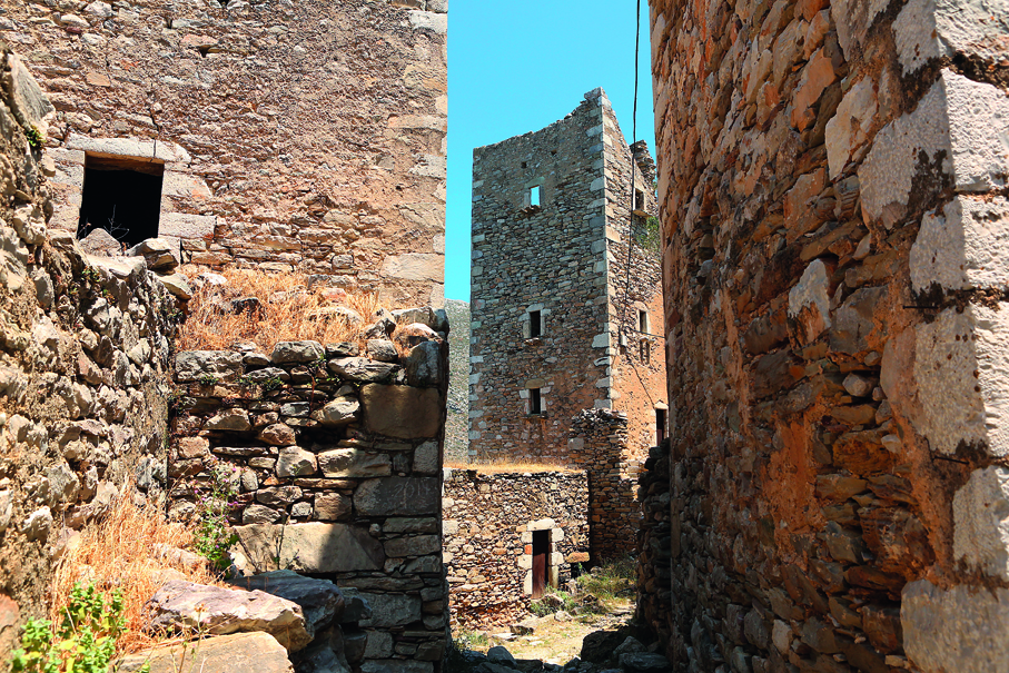 Οι 2 όψεις της Μάνης