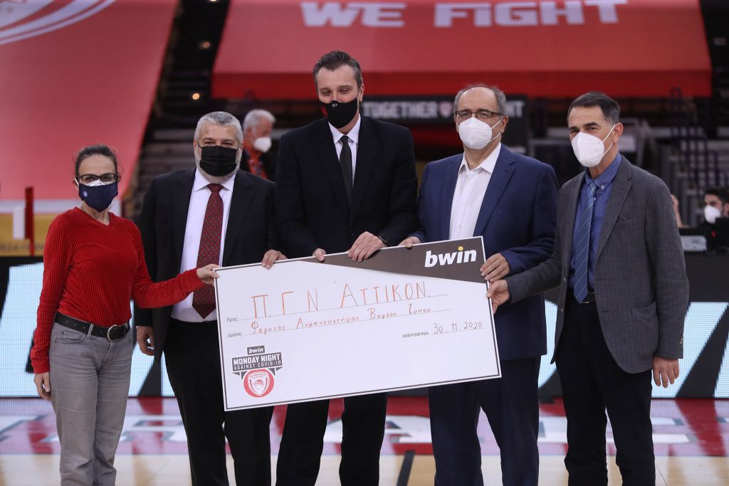 Ο Ολυμπιακός προσφέρει έμπρακτα στη μάχη κατά του κορωνοϊού