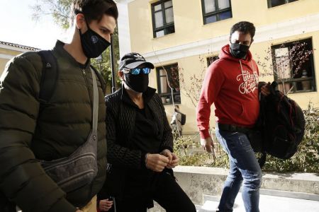 Νότης Σφακιανάκης : Ποινική δίωξη για οπλοκατοχή και ναρκωτικά