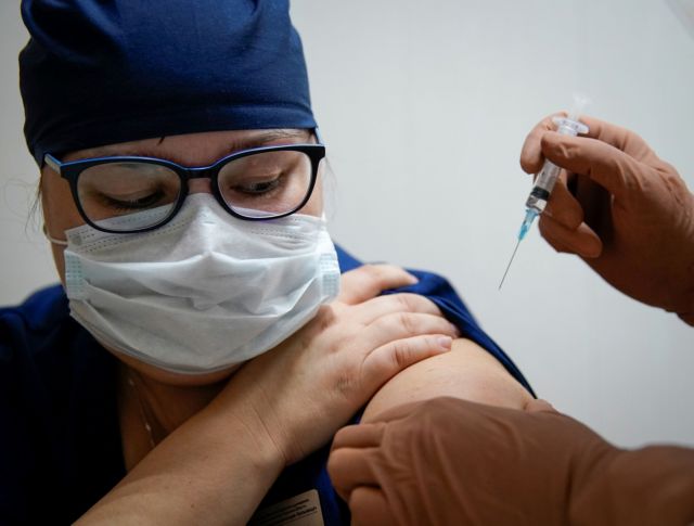 Κορωνοϊός : Ρωσικό νοσοκομείο ανακοίνωσε ότι έχει ξεκινήσει εμβολιασμούς