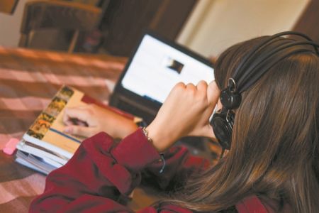 Σε ψυχολογικό«κατήφορο»παιδιά και έφηβοι