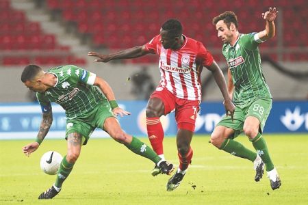 Στο αιώνιο ντέρμπιμε «αόρατο τείχος»