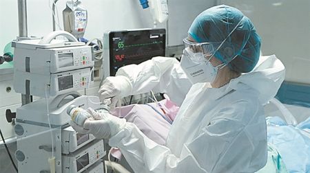 Ο «Κένταυρος» προ των πυλών