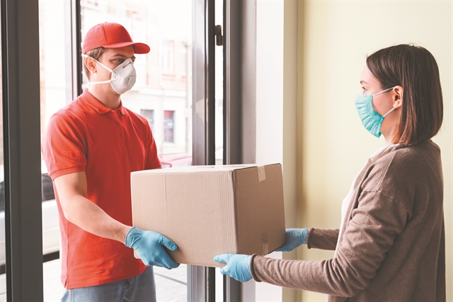 «Πατάνε γκάζι» οι online αγορές εν μέσω καραντίνας