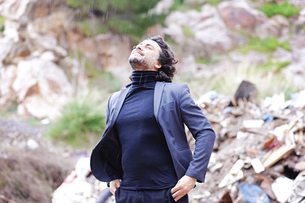 Για μια μικρή και πολύ ανθρώπινη Ελλάδα