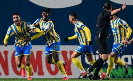 Πρώτη νίκη για τον Παναιτωλικό 2-1 τη Λάρισα