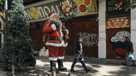 Κορωνοϊός : Χριστούγεννα με αυστηρά μέτρα – Ανησυχία για νεκρούς και διασωληνωμένους