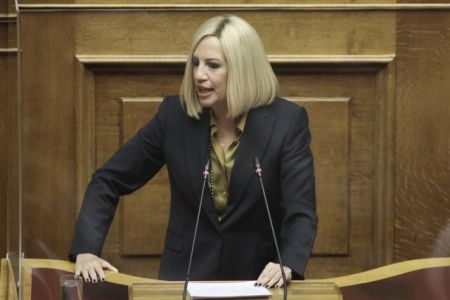 Φώφη Γεννηματά : Εσπασαν κάθε ρεκόρ υποκρισίας και θράσους Μητσοτάκης και Μενδώνη