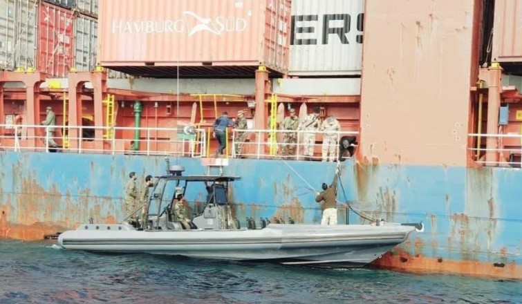 Στα χέρια δυνάμεων του Χαφτάρ τουρκικό πλοίο στη Λιβύη | tovima.gr