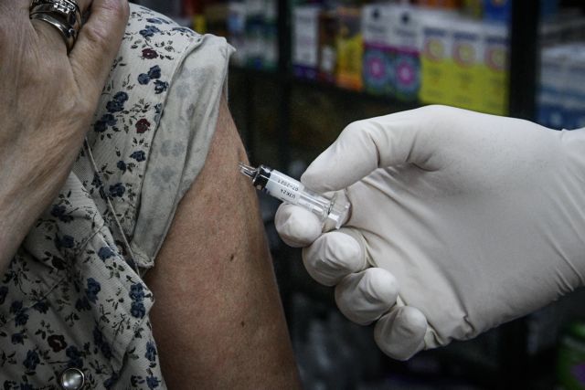 Ζαριφόπουλος : Μπορούμε να εμβολιάσουμε 2 εκατ. πολίτες τον μήνα | tovima.gr