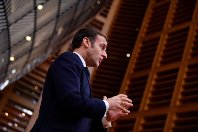 Μακρόν : Πρέπει να υπερασπιζόμαστε την κυριαρχία των κρατών της ΕΕ