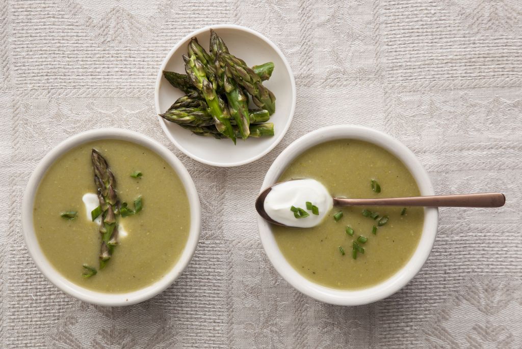 Σπαραγγόσουπα