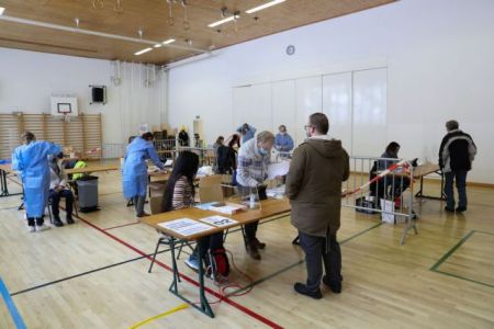 Κορωνοϊός – Ελβετία : Οι διευθυντές πέντε νοσοκομείων ζητούν μέτρα