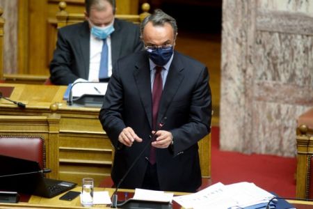 Βουλή : Έντονη κόντρα Σταϊκούρα – ΣΥΡΙΖΑ για το ρυθμό ανάπτυξης το 2021