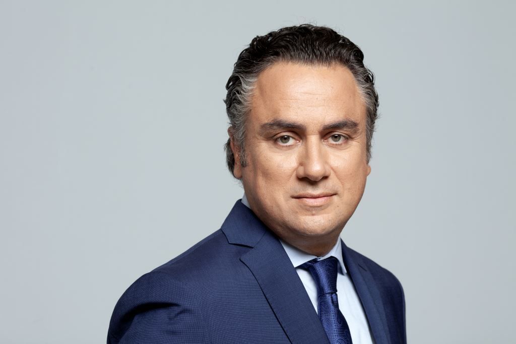 ΒΑΒΕΛ: Το πολυαναμενόμενο εμβόλιο και τα μεγάλα ερωτήματα την Τρίτη στις 00:10 στο MEGA