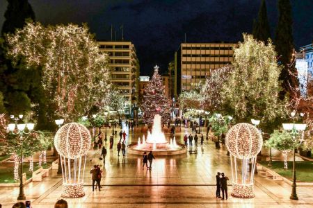 Μια Αθηναϊκή χριστουγεννιάτικη ιστορία και η φωταγώγηση του δέντρου