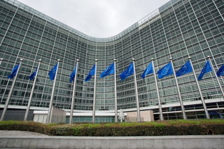 Κορωνοϊός – ΕΕ :  «Πράσινο φως» για 200 δισ. ευρώ σε επιχειρήσεις