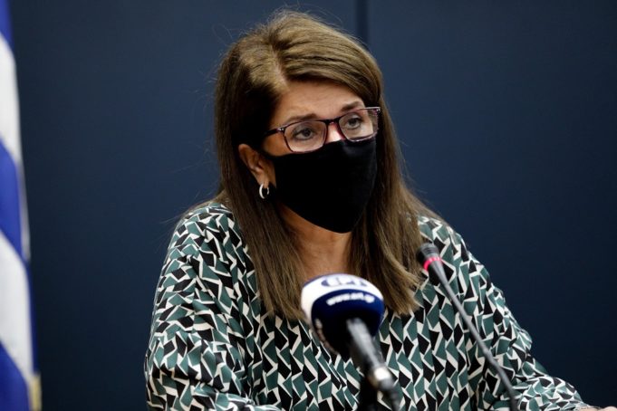 Παπαευαγγέλου για ρεβεγιόν : Μόλις 8 λεπτά αρκούν για να μεταδοθεί ο ιός στο σπίτι αν δεν φοράμε μάσκα | tovima.gr