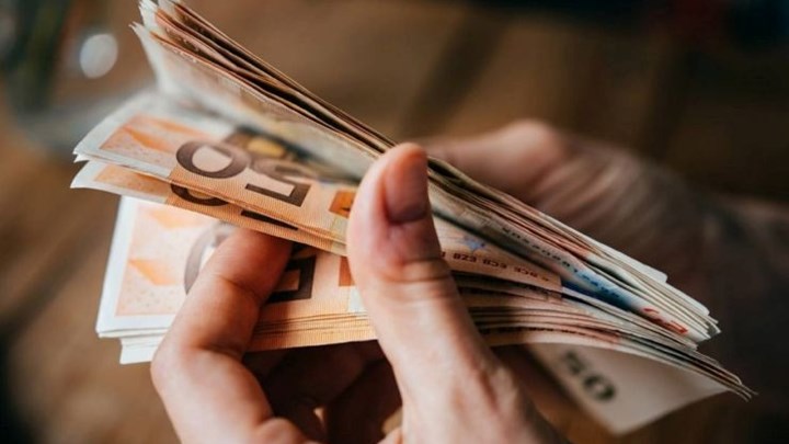 Επιστρεπτέα Προκαταβολή : Ποιοι κλάδοι μοιράστηκαν τα 5,1 δισ. ευρώ