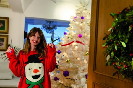 Τα κάλαντα του «Save Christmas»