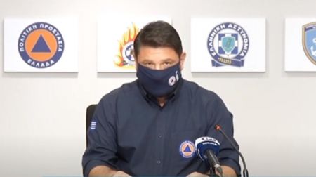 Κορωνοϊός – LIVE: Εκτακτη ενημέρωση από τον Νίκο Χαρδαλιά