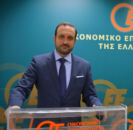 ΟΕΕ : Η τροπολογία του υπουργείου Παιδείας ισοπεδώνει τα πτυχία μας