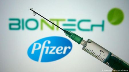 Κορωνοϊός :  Εγκρίθηκε από την Ελβετία η χρήση του εμβολίου των Pfizer/BioNTech