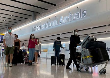Ολλανδία : Διακόπτει τις πτήσεις από Βρετανία μετά τον εντοπισμό κρούσματος μετάλλαξης του κορωνοϊού