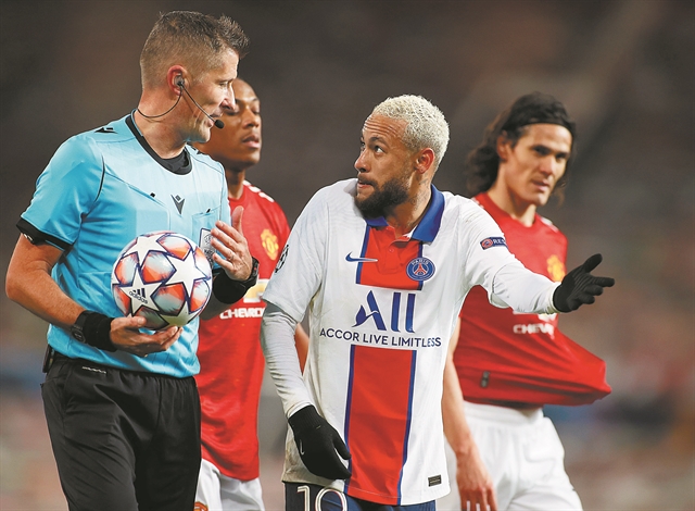 Νεϊμάρ, Καβάνι και στη μέση ο… Νάγκελσμαν