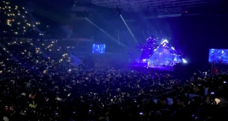 Ισπανία: Απίστευτες εικόνες συνωστισμού σε συναυλία εν μέσω κορωνοϊού